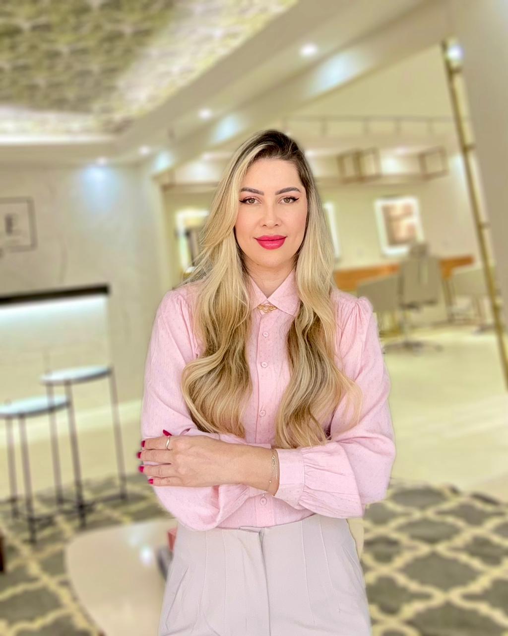 Daniele Bezerra  - Fundadora Deluxe Mega Hair